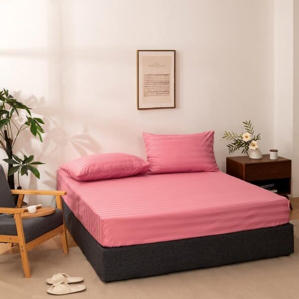 Three-Piece Cotton Striped Fitted Sheet and Pillowcase Set, Includes 1 Pink Queen Fitted Sheet and 2 Pillowcases, Organic Cotton Deep Pocket Fitted Sheet, Sheet Not Included, Soft and Cool